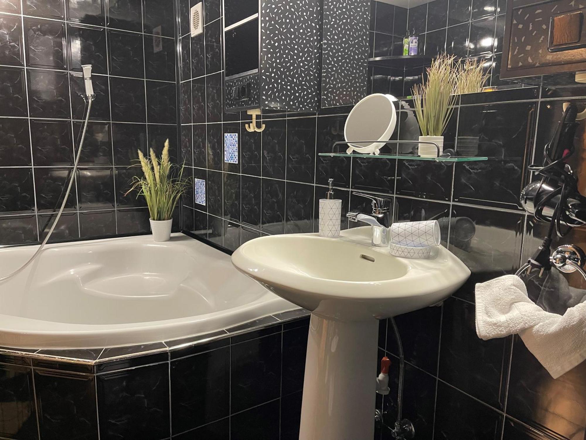 Apartamenty Pod Uwalonym Debem Jezow Sudecki Εξωτερικό φωτογραφία
