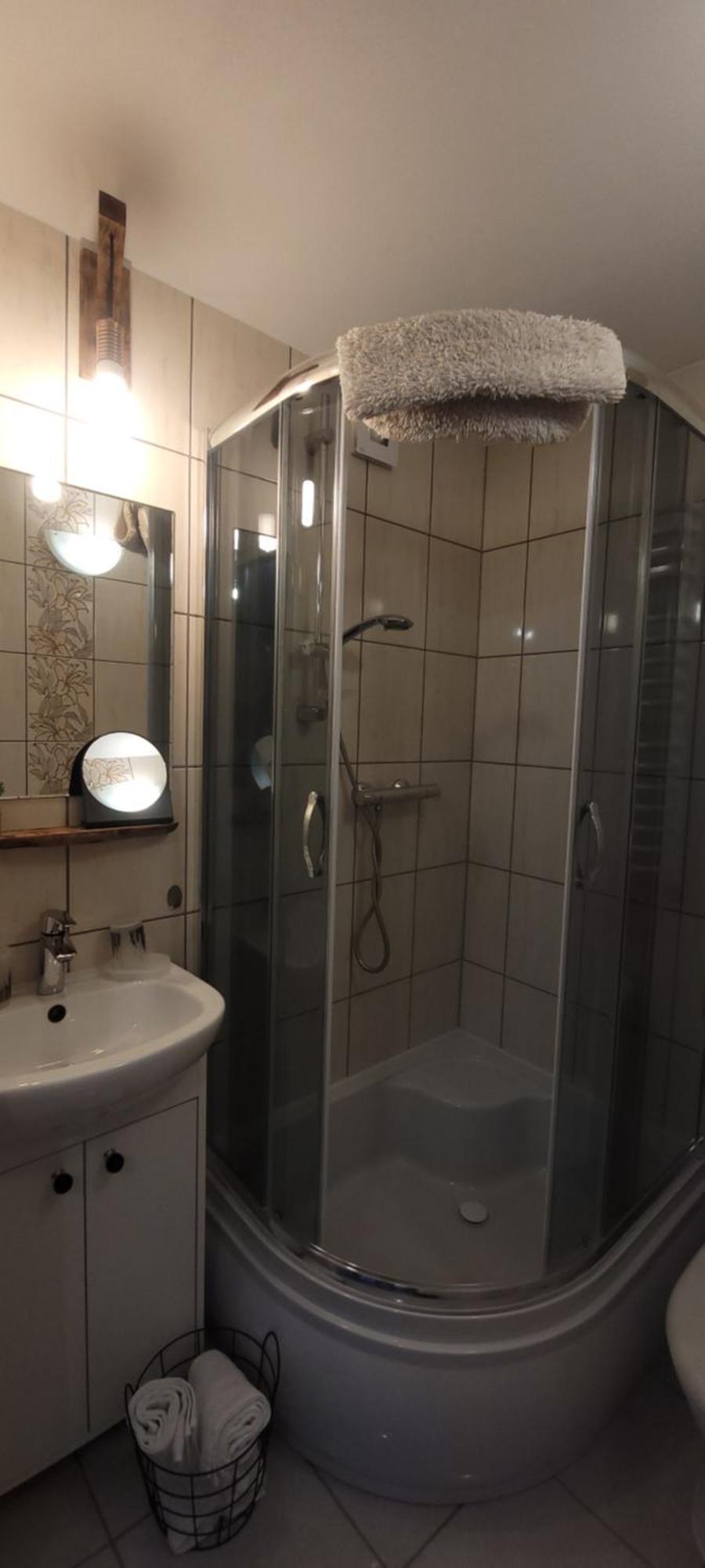 Apartamenty Pod Uwalonym Debem Jezow Sudecki Εξωτερικό φωτογραφία